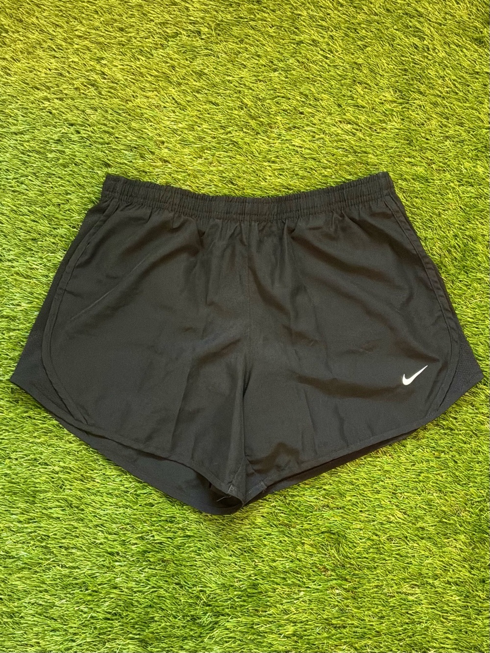 Nike Dri-FIT Black Running Shorts Youth Size Large